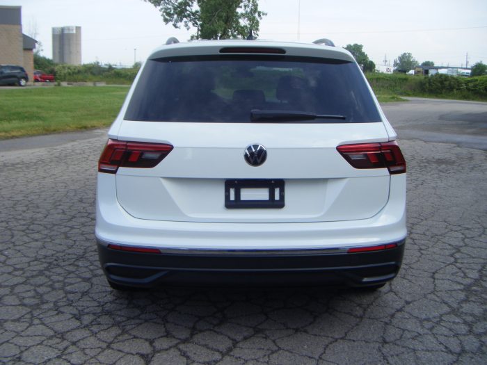 2023 Volkswagen Tiguan Comfortline 4Motion - Image 6
