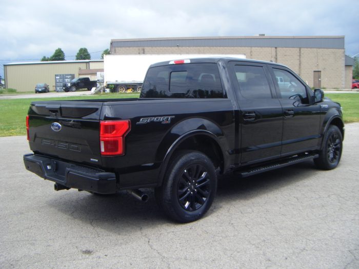 2020 Ford F150 Lariat 4WD - Image 5