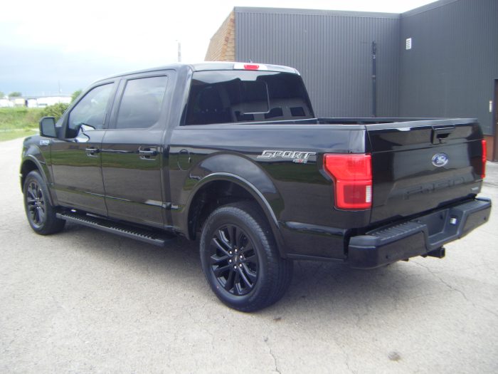 2020 Ford F150 Lariat 4WD - Image 7