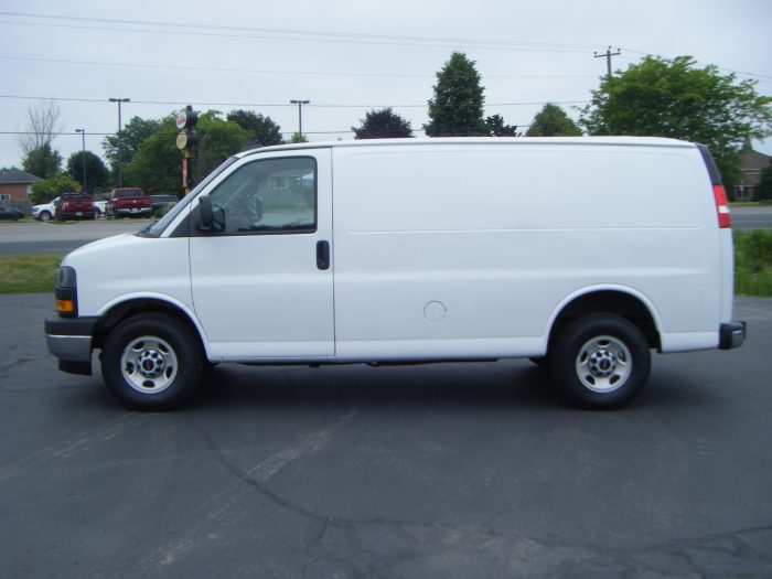 2019 GMC Savana 2500 - Image 8