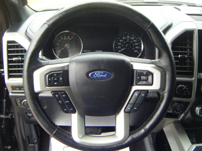 2020 Ford F150 Lariat 4WD - Image 9