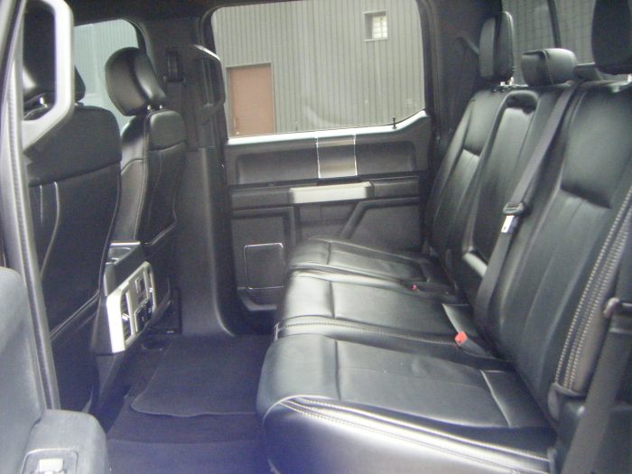 2020 Ford F150 Lariat 4WD - Image 12