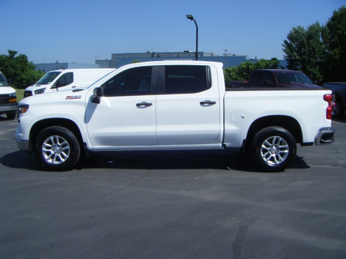 2023 Chevrolet Silverado W/T 4x4 Z71 - Image 8