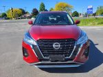 2025 Nissan Kicks Play SV - Image 2