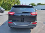 2018 Jeep Cherokee Altitude - Image 6