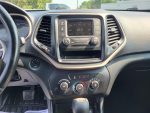 2018 Jeep Cherokee Altitude - Image 10