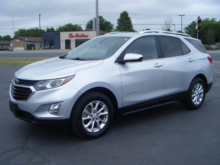 2021 Chevrolet Equinox LT AWD - Image 1