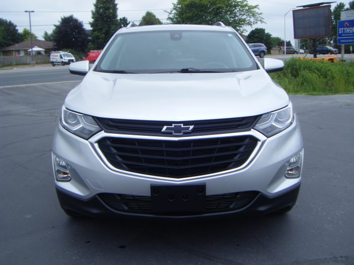2021 Chevrolet Equinox LT AWD - Image 2