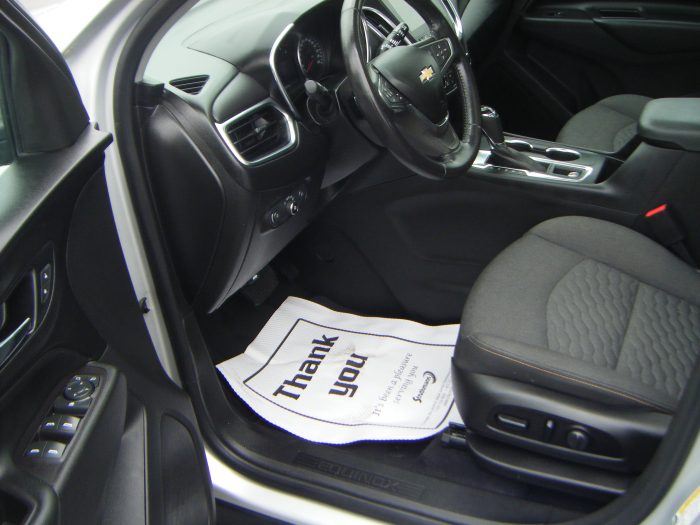 2021 Chevrolet Equinox LT AWD - Image 11