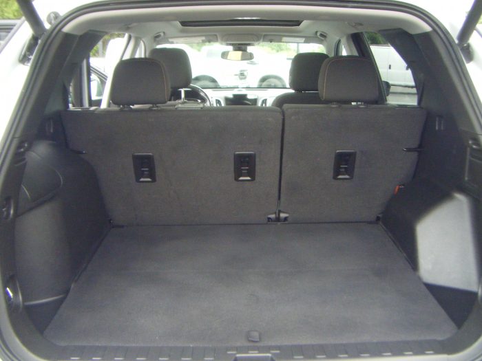 2021 Chevrolet Equinox LT AWD - Image 13