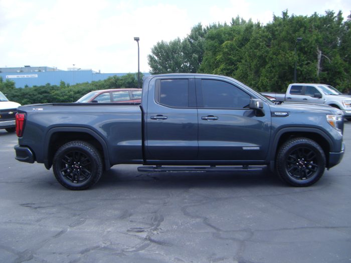2019 GMC Sierra Elevation 4x4 - Image 4