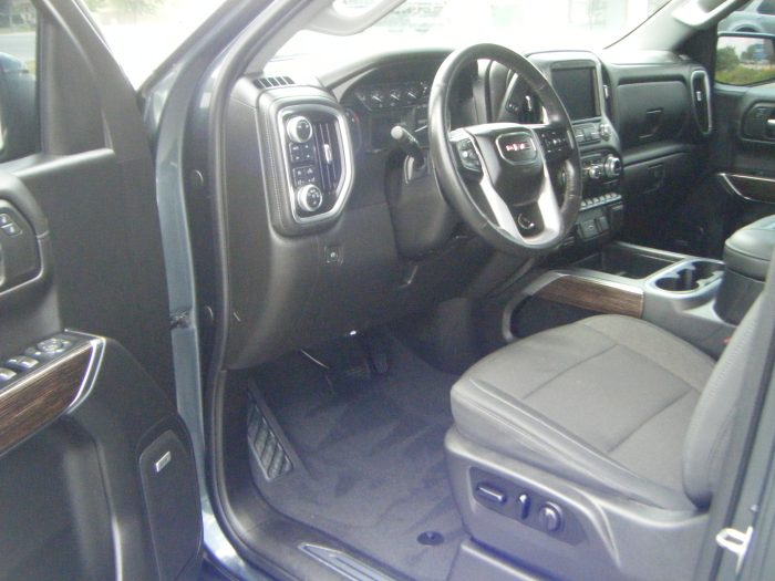 2019 GMC Sierra Elevation 4x4 - Image 12