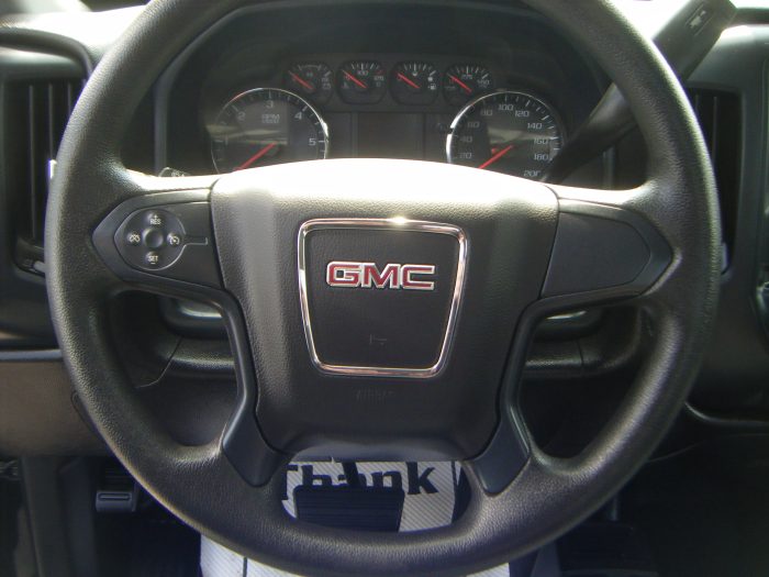 2018 GMC Sierra 4x4 - Image 9