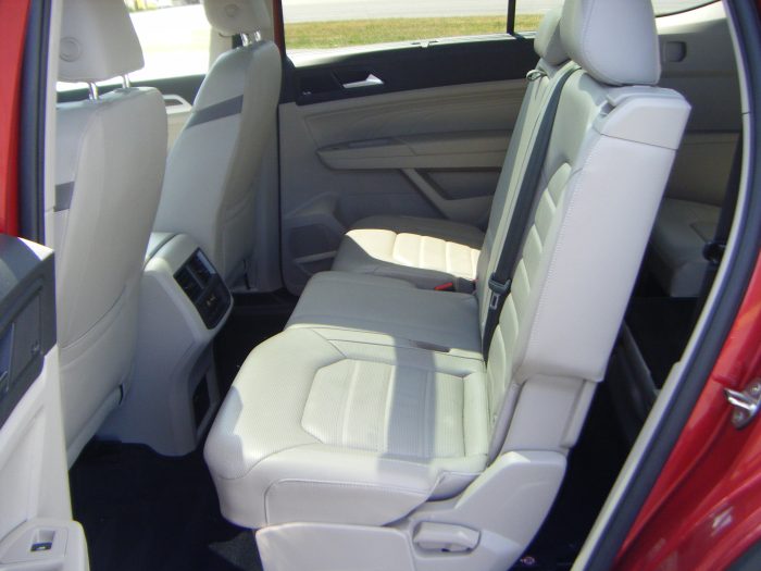 2021 Volkswagen Atlas Execline 4Motion - Image 12