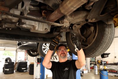 Vehicle mechanic service work in action at Bridgeview Motors in St. Thomas Ontario.