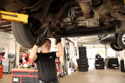 Vehicle mechanic service work in action at Bridgeview Motors in St. Thomas Ontario.