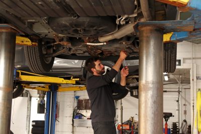 Vehicle mechanic service work in action at Bridgeview Motors in St. Thomas Ontario.