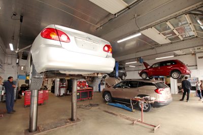 Vehicle mechanic service work in action at Bridgeview Motors in St. Thomas Ontario.
